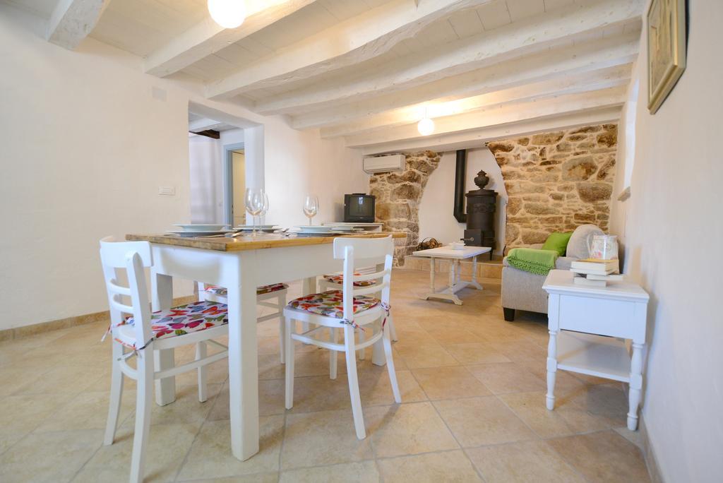 Holiday Home Nono Frane Lindar الغرفة الصورة